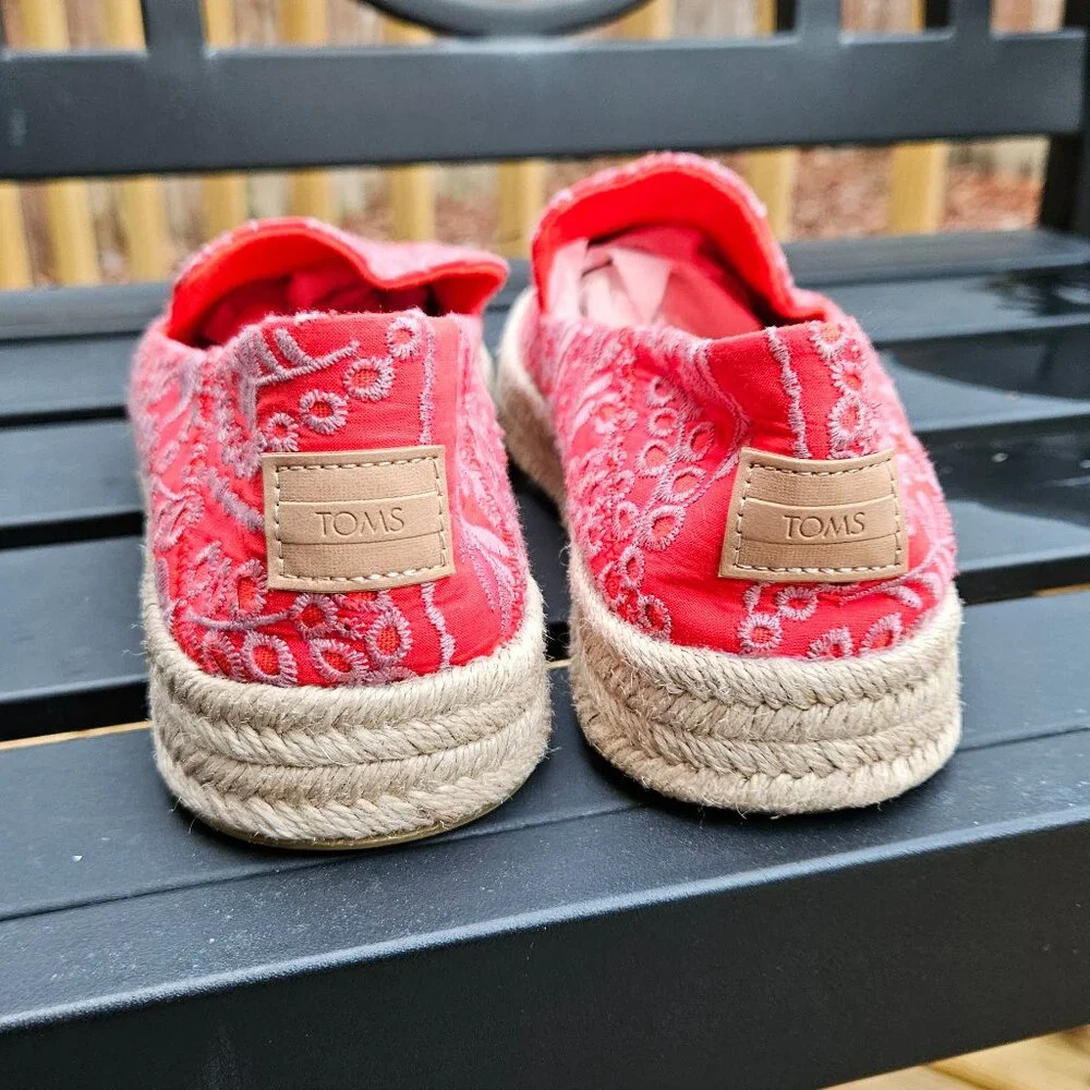 Toms Coral Embroidered Espadrille Slip-On Flats